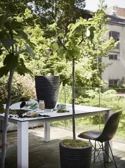 Capi Bloempot Nature Elegant Row NL - D34 X H47cm - Zwart -Woondecoratie Kortingen vaas elegant laag row nl 36x47 zwart bloempot 7 8